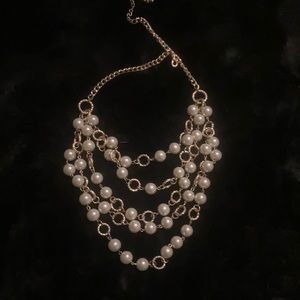 Pearl layered statement necklace